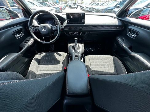 Certified 2024 Honda HR-V Sport image 18
