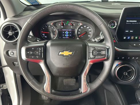 Used 2024 Chevrolet Blazer LT w/ Driver Confidence Package AWD/4WD image 11