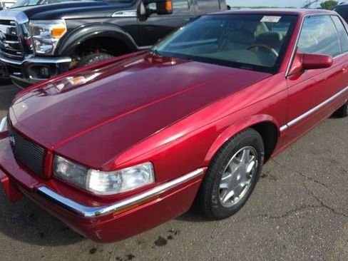 Used 2001 Cadillac Eldorado ESC w/ Comfort/Convenience Pkg FWD image 1