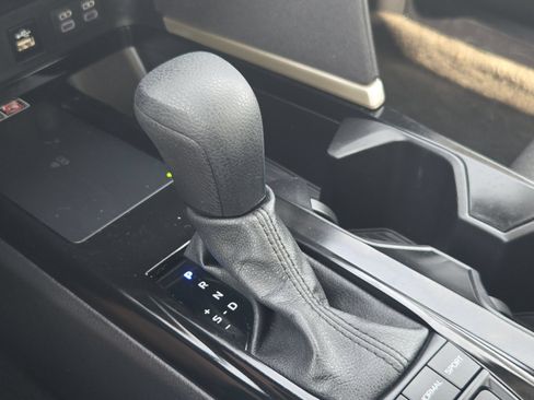 Used 2025 Toyota Camry LE FWD image 19