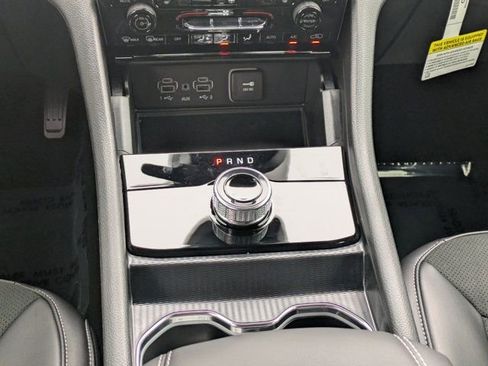 New 2025 Jeep Grand Cherokee Altitude image 23