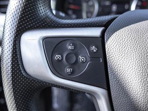 Used 2023 GMC Acadia SLE w/ Driver Convenience Package image 13