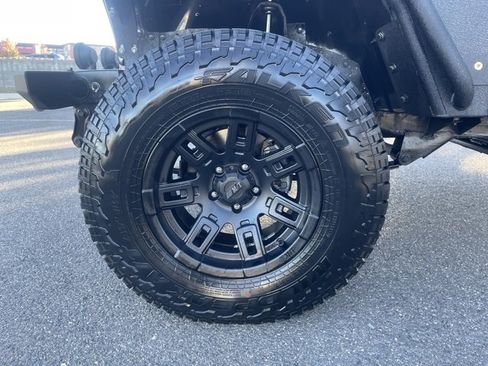 Used 1993 Jeep Wrangler Base Automatic image 9