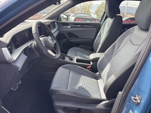 New 2026 Volkswagen Tiguan SE R-Line AWD/4WD image 7