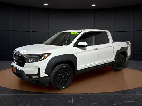 Used 2023 Honda Ridgeline RTL-E image 1