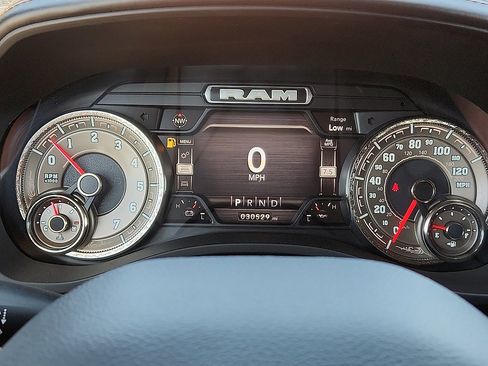 Used 2022 RAM 1500 Limited w/ Body Color Bumper Group image 10