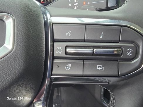 New 2025 GMC Acadia Elevation w/ Elevation Premium Package image 21