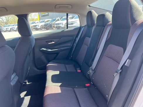 New 2026 Nissan Sentra SR w/ Floor Mat Package FWD image 5