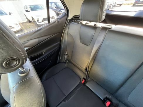 Used 2025 Buick Encore GX Preferred FWD image 37