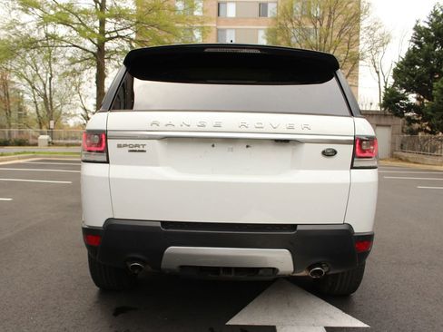 Used 2016 Land Rover Range Rover Sport HSE image 7