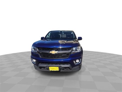 Used 2016 Chevrolet Colorado Z71 image 3