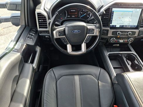 Used 2022 Ford F350 Platinum image 11