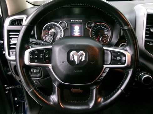 Used 2019 RAM 1500 Big Horn AWD/4WD image 36