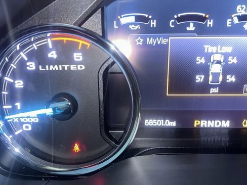 Used 2020 Ford F350 Limited image 23