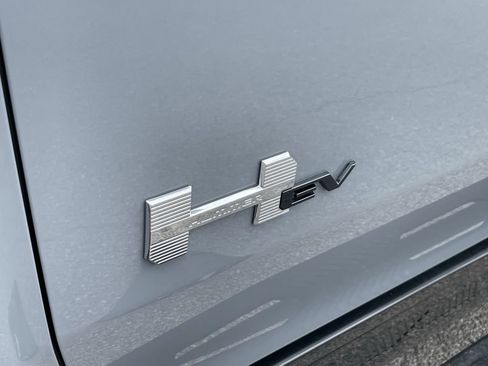 New 2025 GMC Hummer EV 3X AWD/4WD image 40