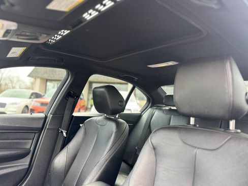 Used 2016 BMW 320i xDrive Sedan AWD/4WD image 21