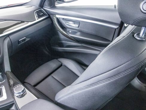 Used 2017 BMW 330i xDrive Sedan image 33