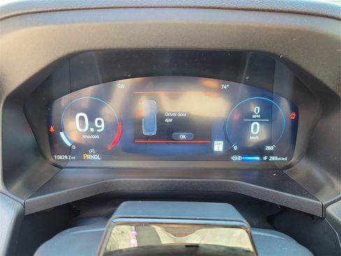 Used 2025 Ford Explorer ST-Line w/ ST-Line Street Pack image 22