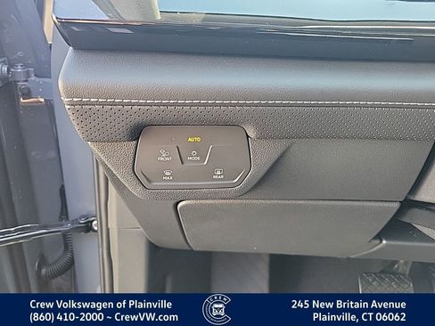 New 2026 Volkswagen Atlas SE image 29