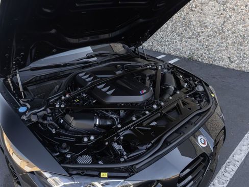 Used 2023 BMW M4 xDrive Competition AWD/4WD image 91