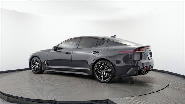 Used 2023 Kia Stinger GT-Line w/ Sun & Sound Package RWD image 6