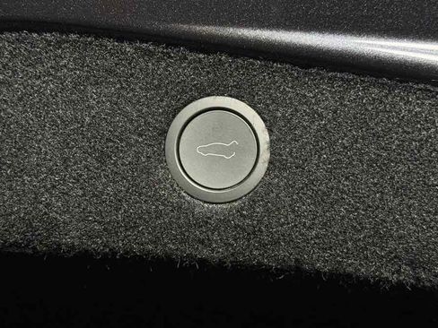 Used 2024 Tesla Model 3 Performance AWD/4WD image 35