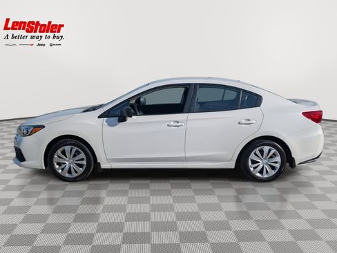 Used 2020 Subaru Impreza 2.0i image 2