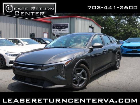 Used 2025 Kia K4 FWD image 1