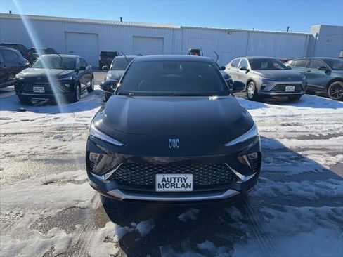 New 2026 Buick Envista Avenir image 9