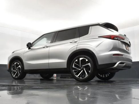 Used 2024 Mitsubishi Outlander Ralliart image 12