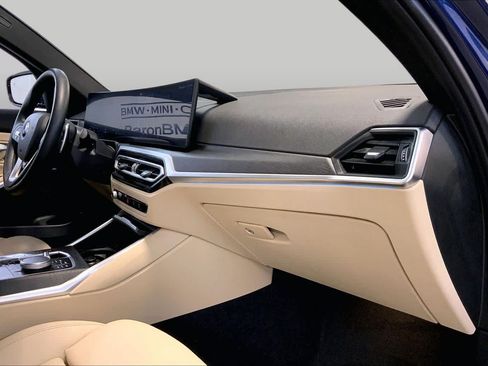 Used 2024 BMW 330i Sedan w/ Convenience Package RWD image 18