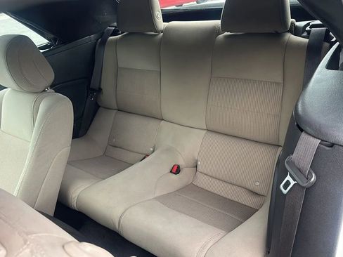 Used 2014 Ford Mustang Convertible RWD image 13
