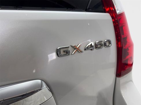 Used 2013 Lexus GX 460 Premium image 23