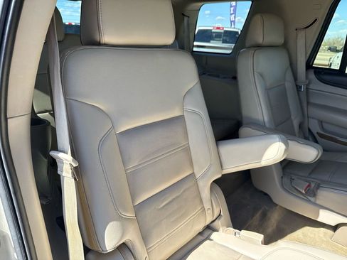Used 2015 GMC Yukon Denali w/ Premium Package AWD/4WD image 21