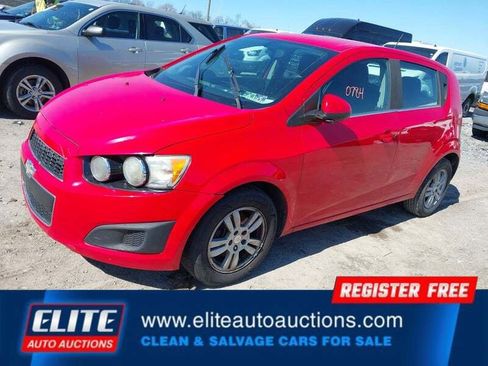 Used 2015 Chevrolet Sonic LT FWD image 3