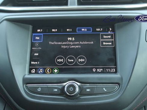 Used 2021 Chevrolet TrailBlazer RS FWD image 17