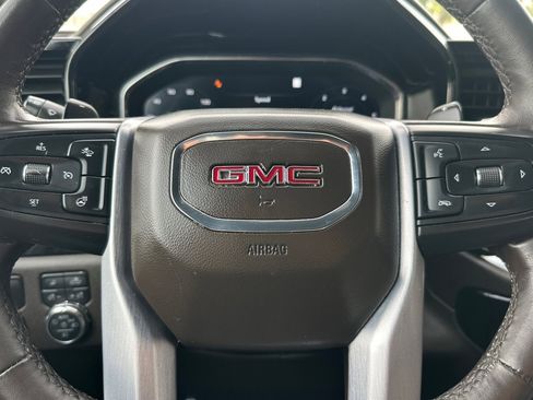 Used 2022 GMC Sierra 1500 SLT w/ SLT Convenience Package image 23