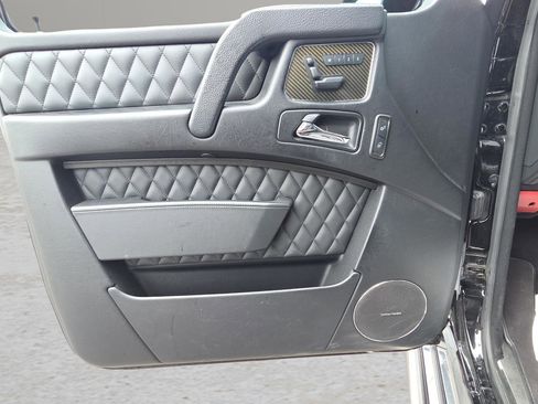 Used 2015 Mercedes-Benz G 63 AMG 4MATIC image 27