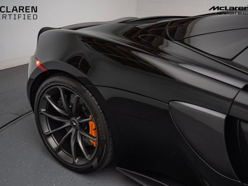 Used 2019 McLaren 570S Base image 6
