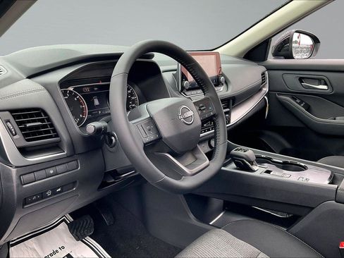 New 2026 Nissan Rogue SV FWD image 7