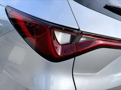 Used 2026 Acura MDX SH-AWD w/ Technology Package image 28