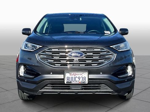 Used 2019 Ford Edge Titanium w/ Equipment Group 301A image 3
