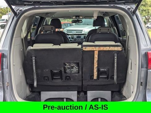 Used 2015 Kia Sedona EX w/ EX Premium Package FWD image 13