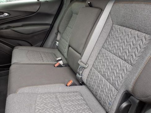 Used 2024 Chevrolet Equinox LT image 7