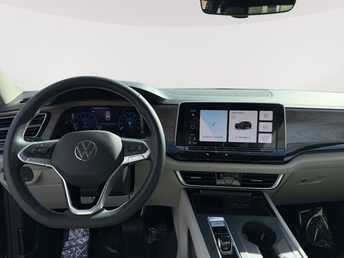 New 2026 Volkswagen Atlas SE image 12