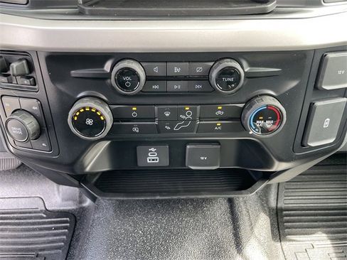 Used 2024 Ford F550 XL w/ Snow Plow Prep Package image 28