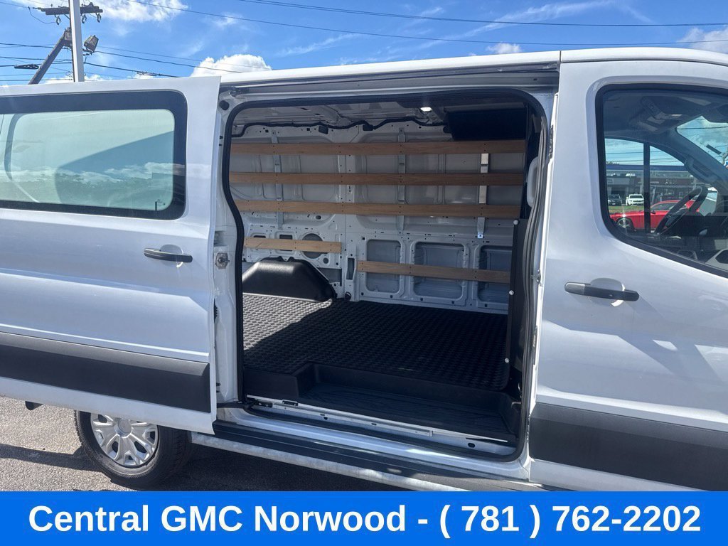 Used 2025 Ford Transit 250 Low Roof w/ Exterior Upgrade Package RWD image 10