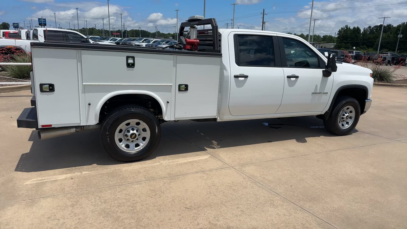 Used 2025 Chevrolet Silverado 3500 W/T w/ WT Convenience Package AWD/4WD image 9