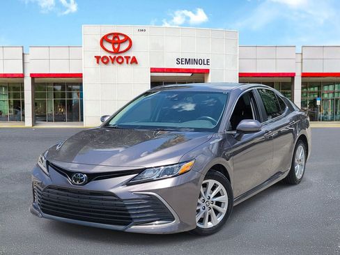 Used 2023 Toyota Camry LE FWD image 1