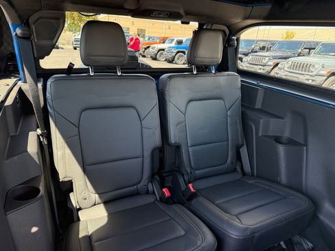 Used 2022 Ford Bronco Badlands image 17